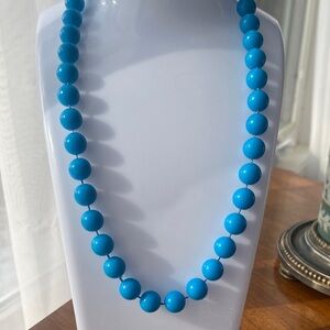 Vintage Vibrant Blue plastic light weight Beaded Necklace